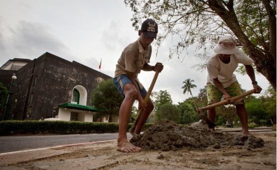 ��������������ѧ�޸�����С·