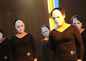 ����Ů�Ӽ������ݡ�����������(1)